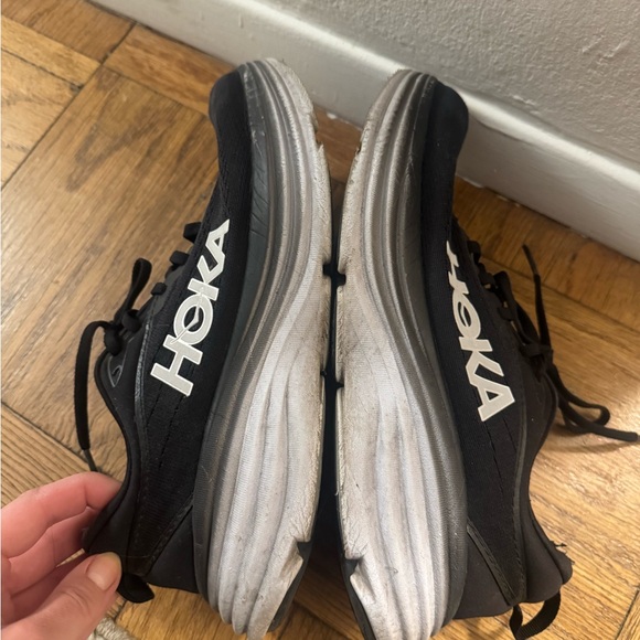 Hoka One One Bondi 8 Running Shoes Size 8 B Black Athletic Sneakers - Picture 6 of 8